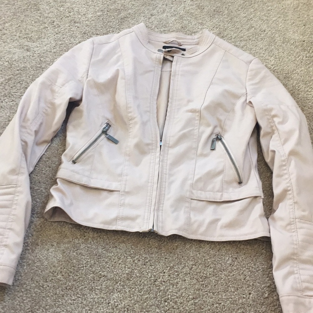 VERY LIGHT PINK LEATHER JACKET WOMENS SIZE SMALL